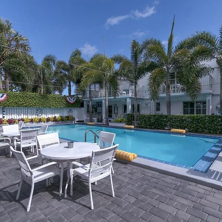 Beachside Village Resort Fort Lauderdale Exterior photo