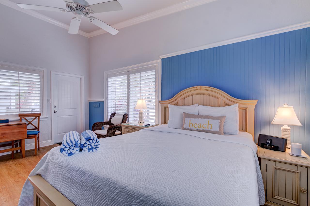 Beachside Village Resort Fort Lauderdale Exterior photo