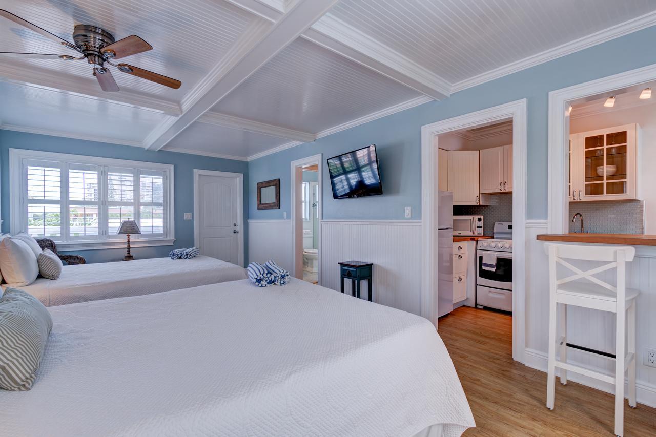 Beachside Village Resort Fort Lauderdale Exterior photo